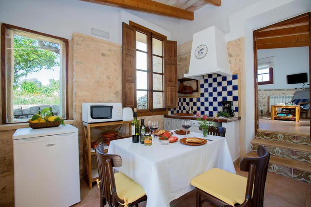 Agroturismo Es Pla De Llodra Manacor  Exterior foto