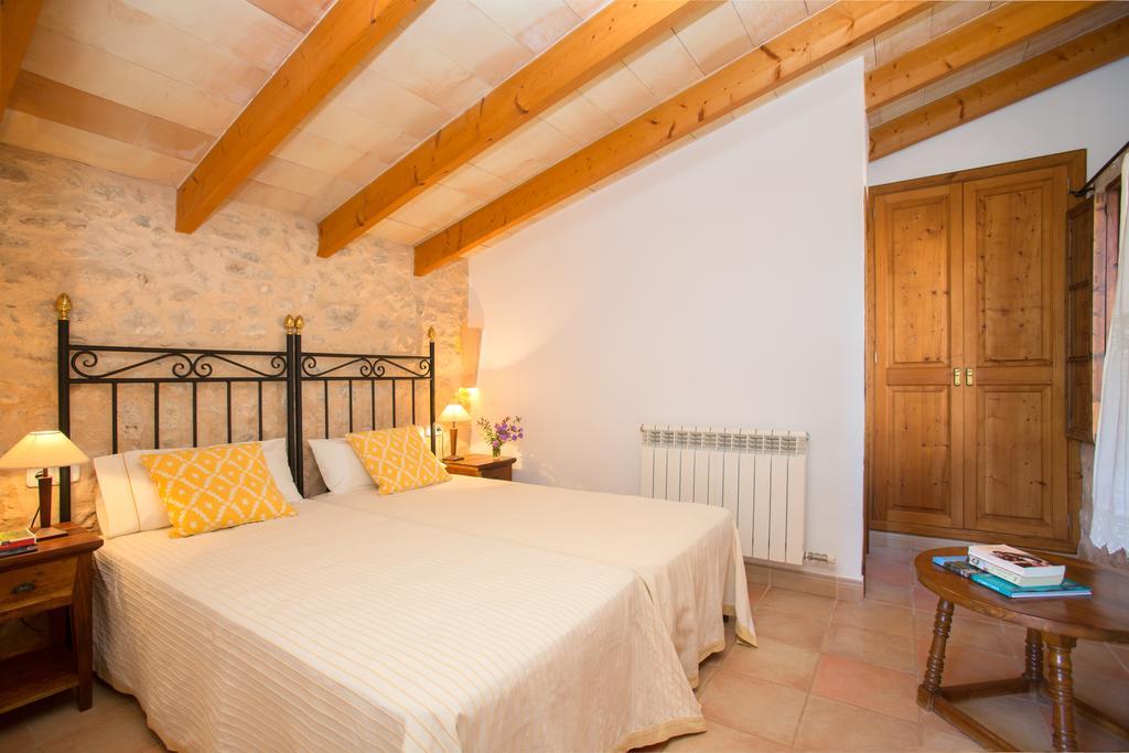 Agroturismo Es Pla De Llodra Manacor  Zimmer foto