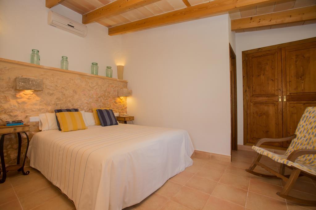 Agroturismo Es Pla De Llodra Manacor  Zimmer foto
