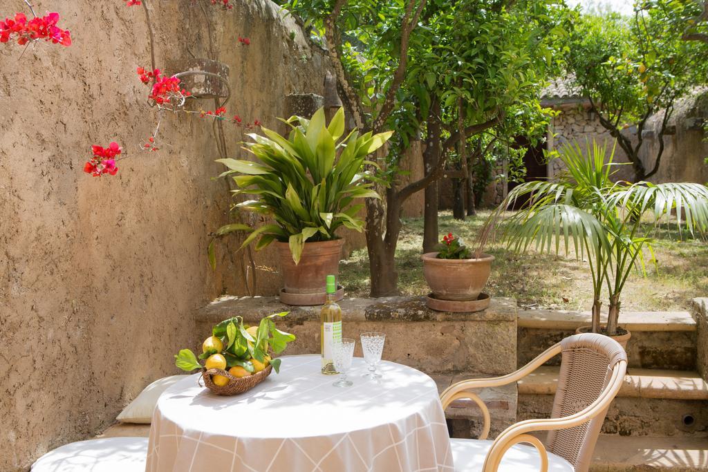 Agroturismo Es Pla De Llodra Manacor  Exterior foto